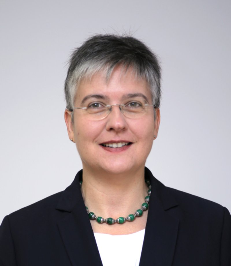 Prof. Dr. Ece Göztepe Çelebi